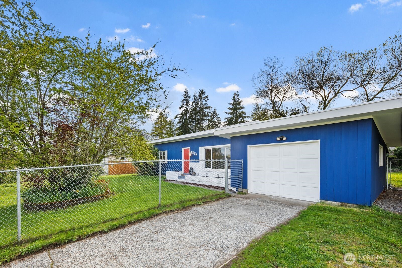 8826 S Sheridan Avenue , Tacoma, WA 98444