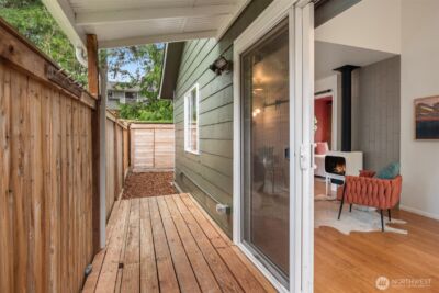 8729 12th Avenue NW, Seattle, WA 98117 - Photo 5