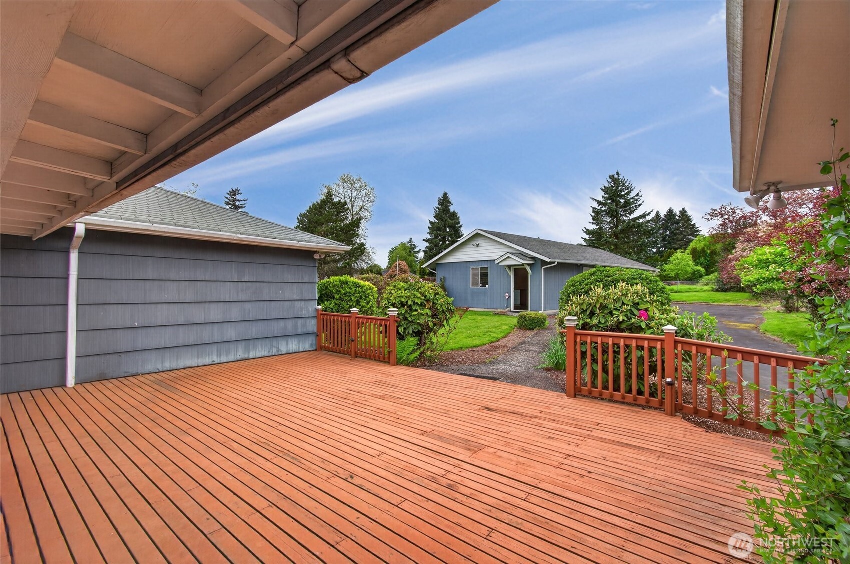 2 Pacific Place , Longview, WA 98632