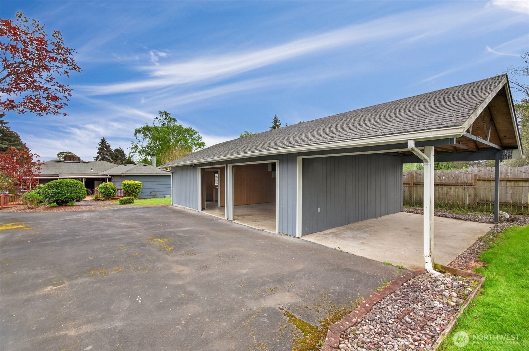 2 Pacific Place , Longview, WA 98632