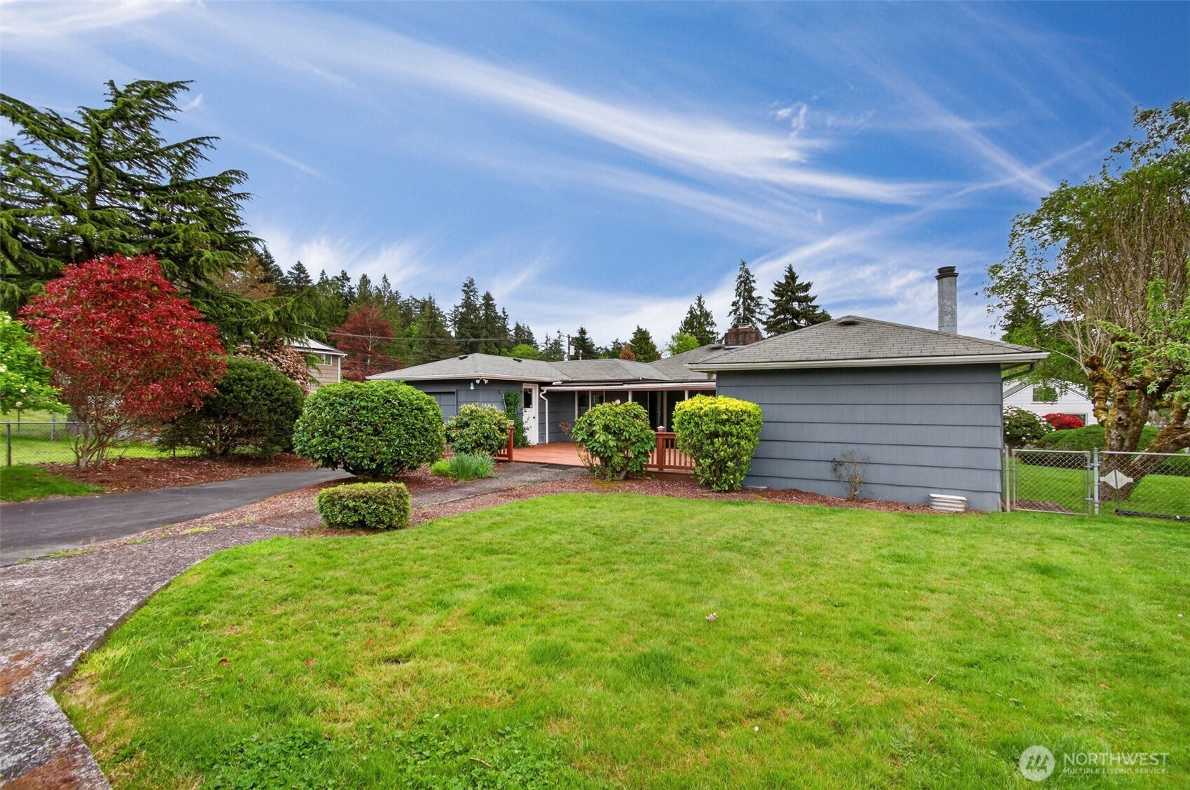 2 Pacific Place , Longview, WA 98632