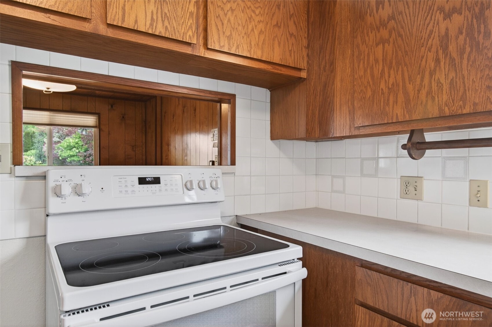 2 Pacific Place , Longview, WA 98632