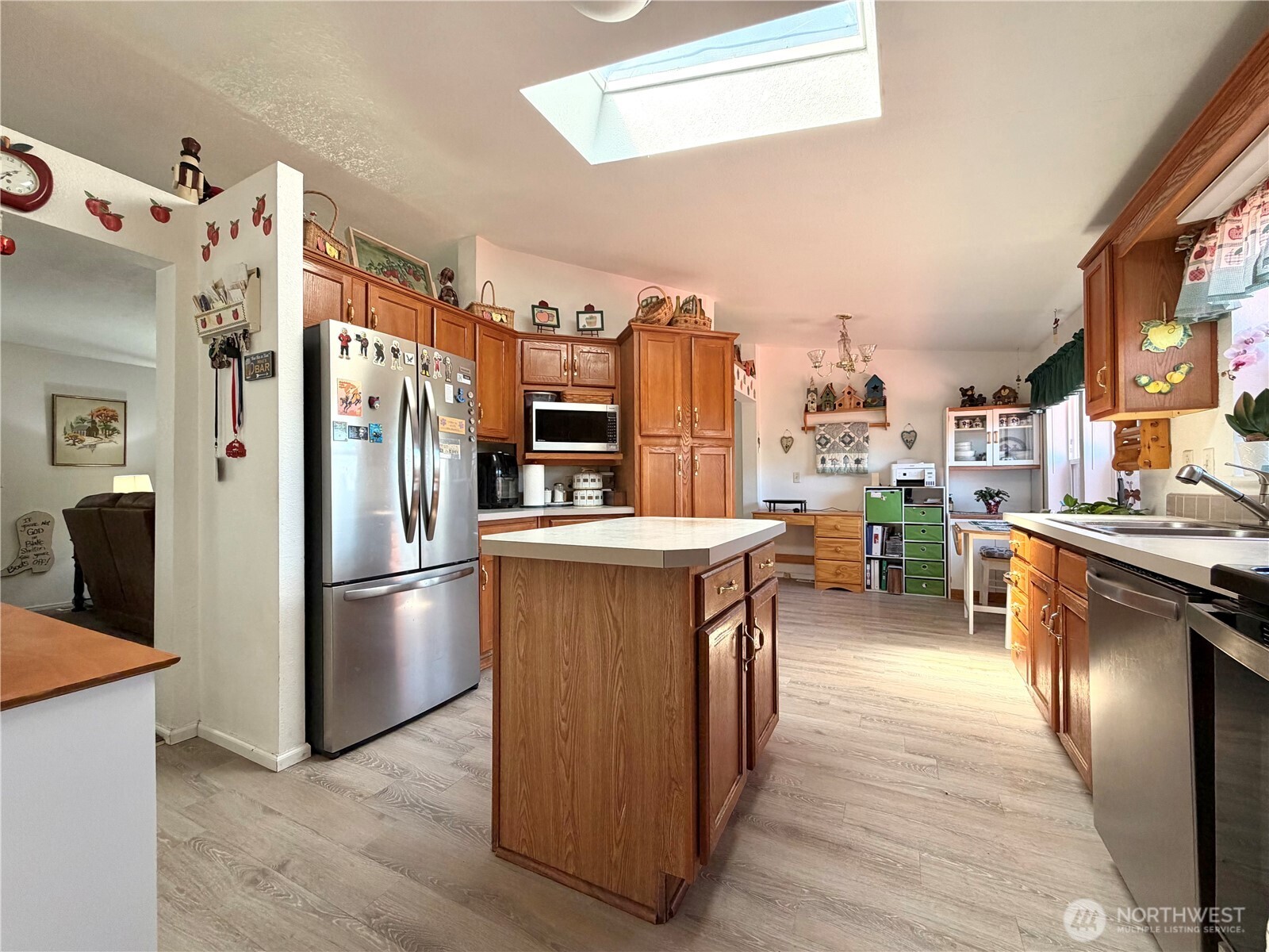 1024 Old Hwy 97 , Brewster, WA 98812