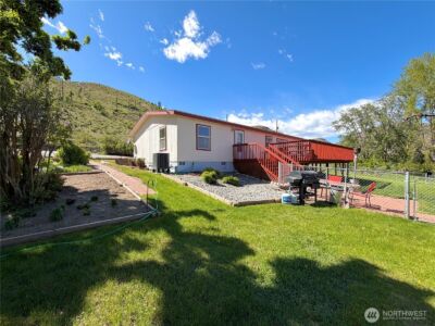 1024 Old Hwy 97 , Brewster, WA 98812 - Photo 3