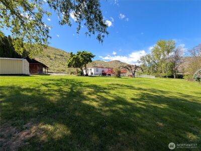 1024 Old Hwy 97 , Brewster, WA 98812 - Photo 31