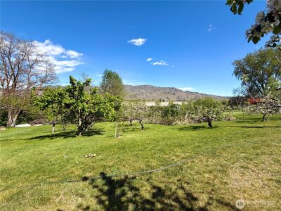 1024 Old Hwy 97 , Brewster, WA 98812 - Photo 34