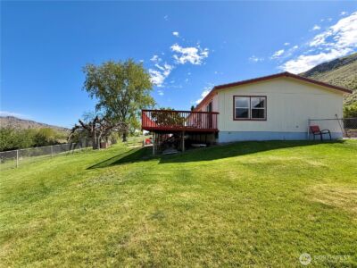 1024 Old Hwy 97 , Brewster, WA 98812 - Photo 36