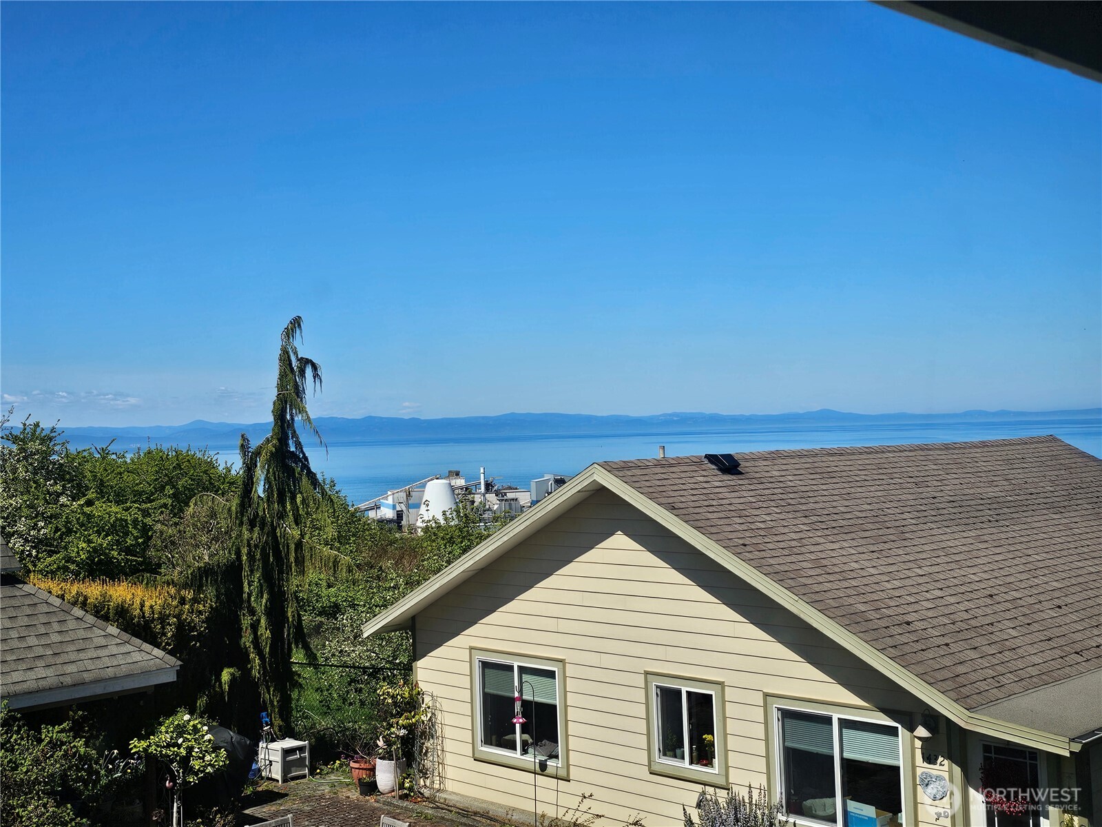1426 W 4th Street , Port Angeles, WA 98363