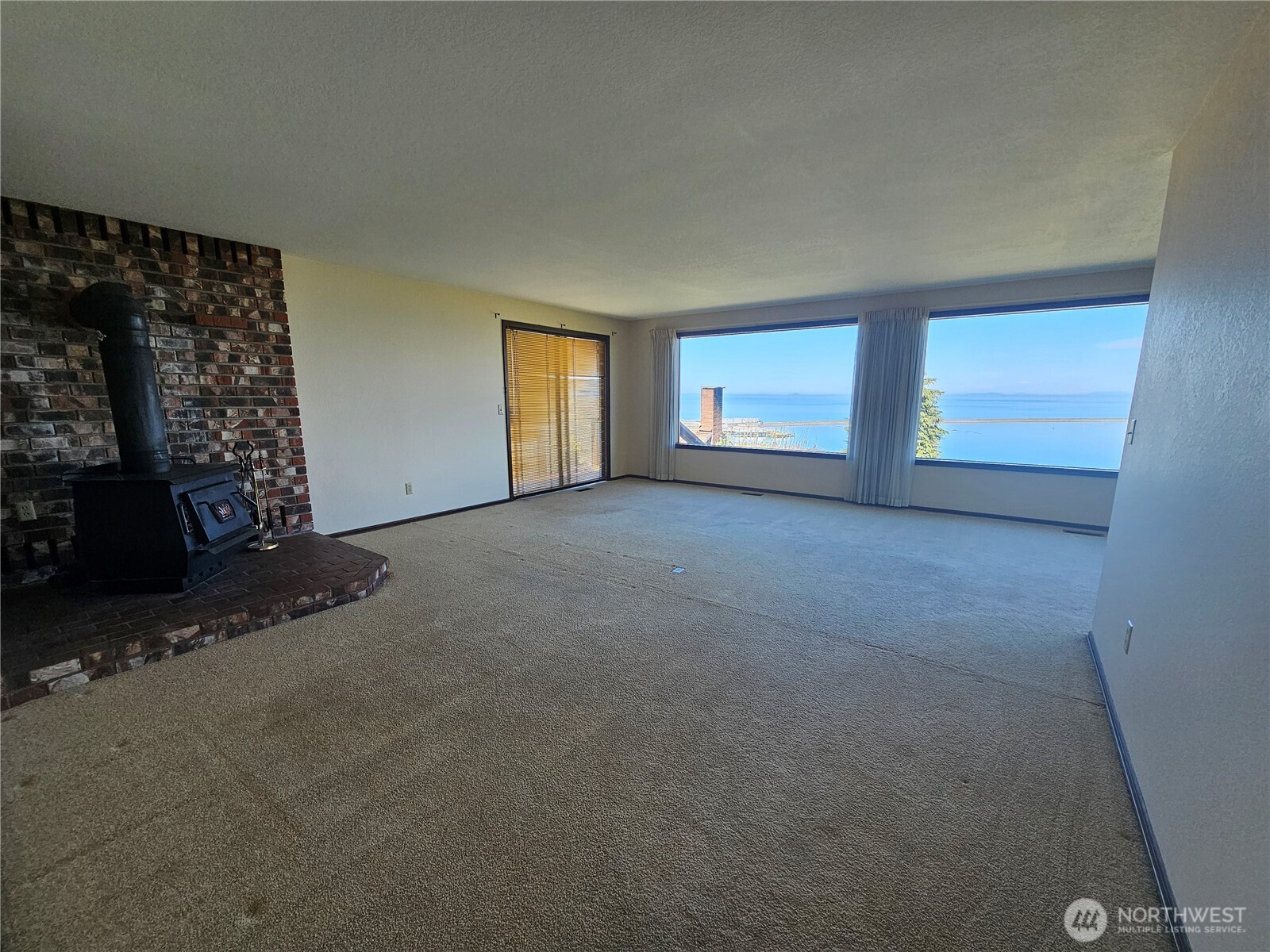 1426 W 4th Street , Port Angeles, WA 98363