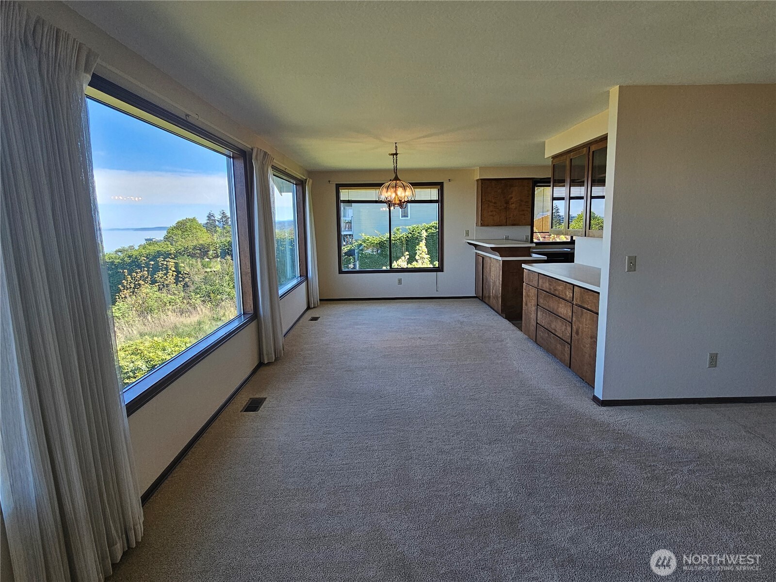 1426 W 4th Street , Port Angeles, WA 98363