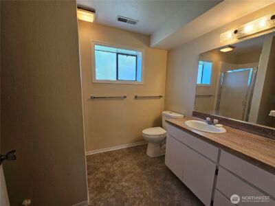 1426 W 4th Street , Port Angeles, WA 98363 - Photo 32