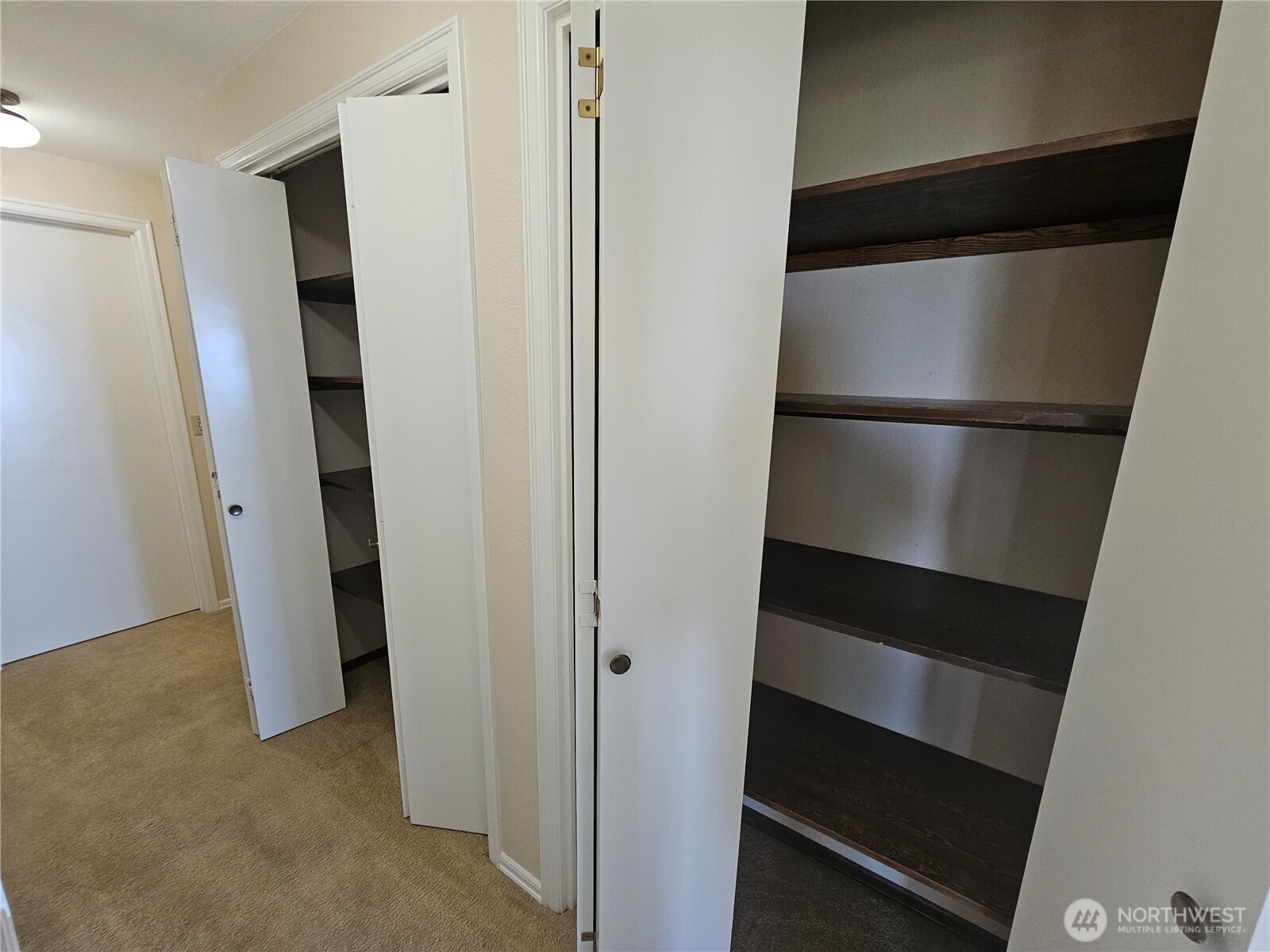 1426 W 4th Street , Port Angeles, WA 98363