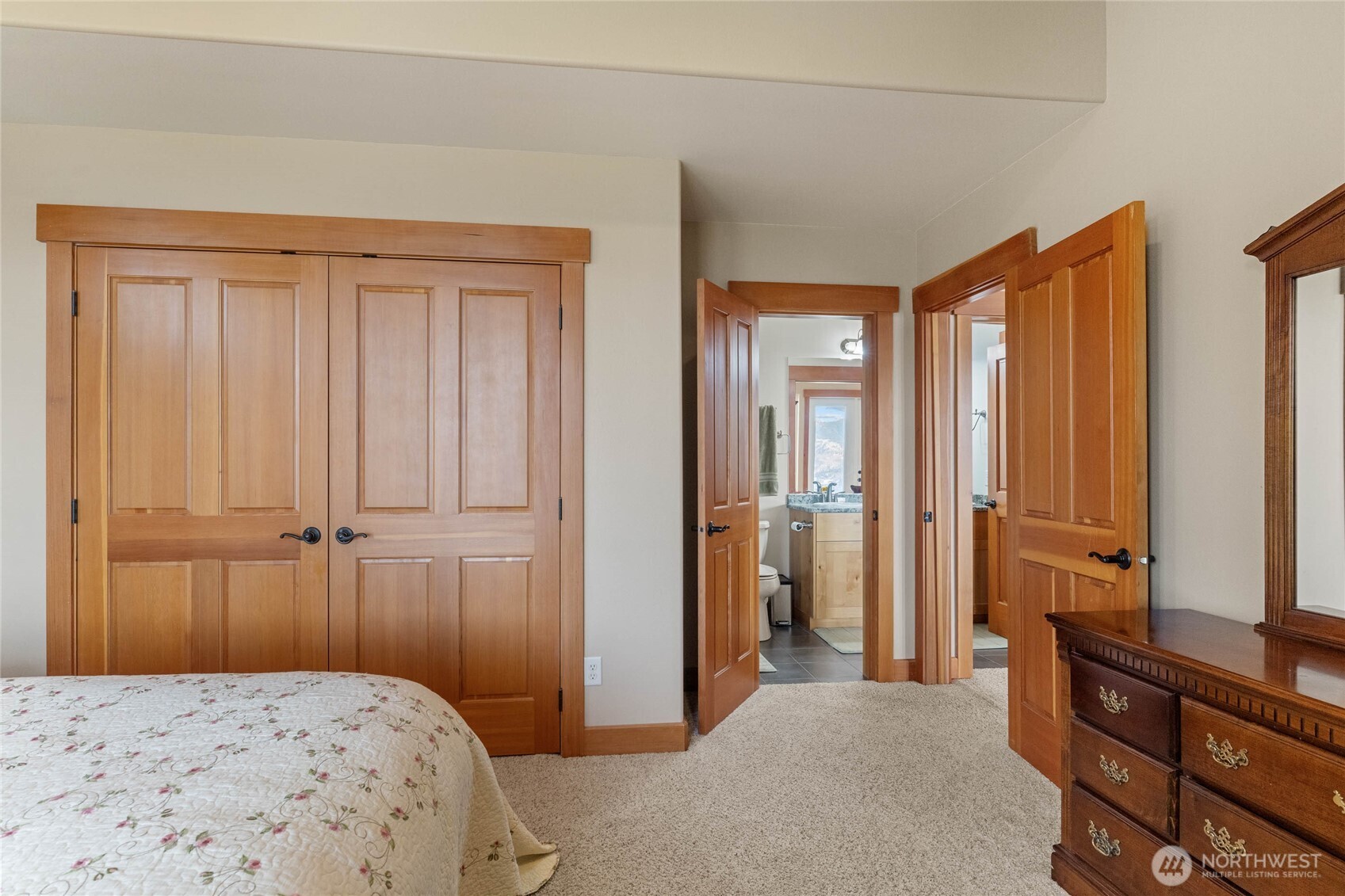 357 Lakayuse Road , Manson, WA 98831