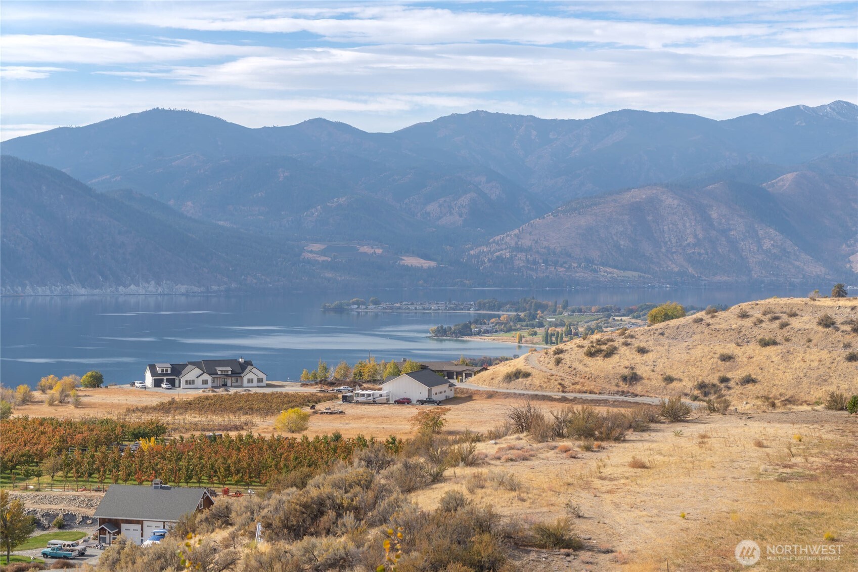 357 Lakayuse Road , Manson, WA 98831