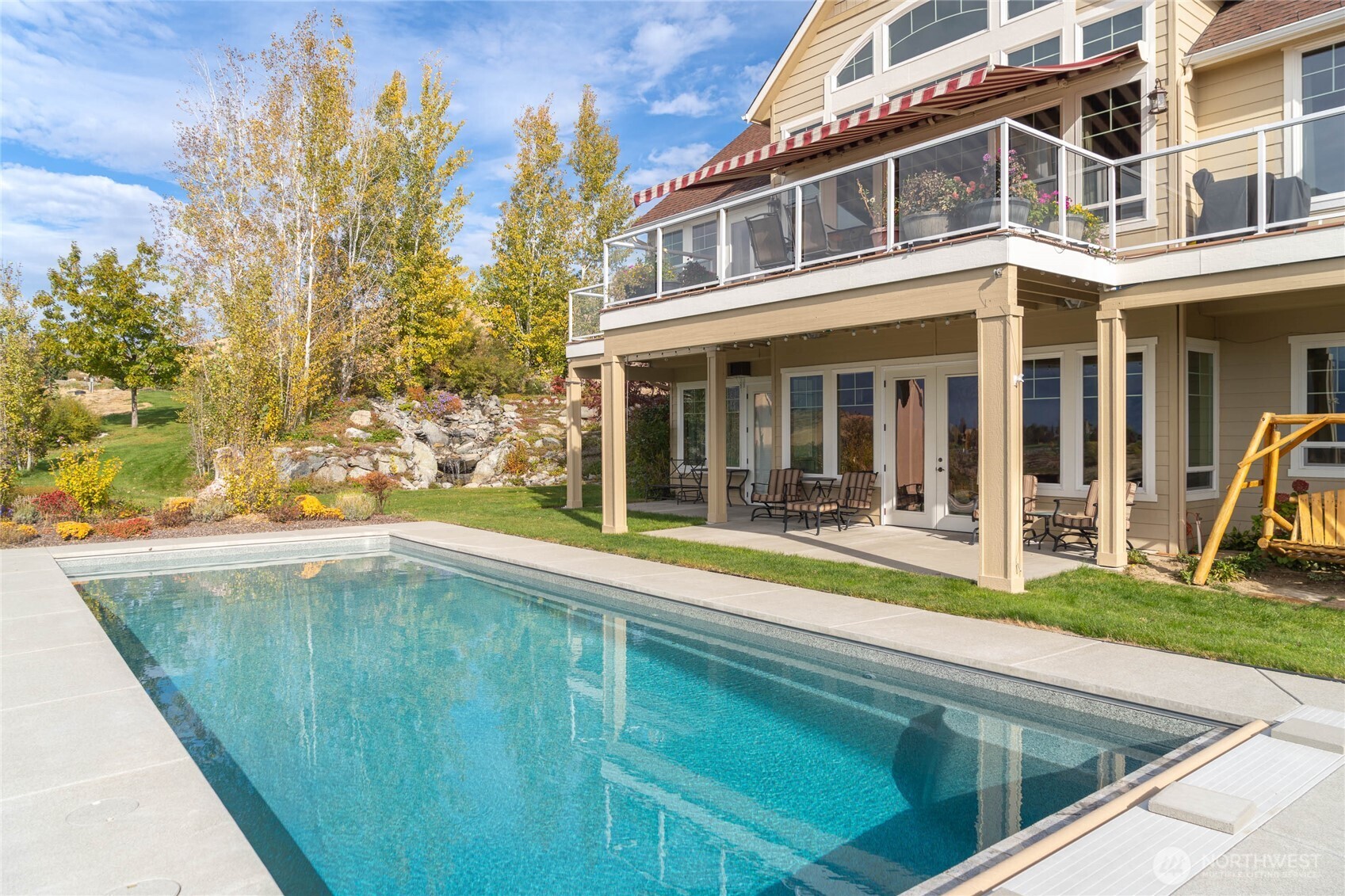 357 Lakayuse Road , Manson, WA 98831