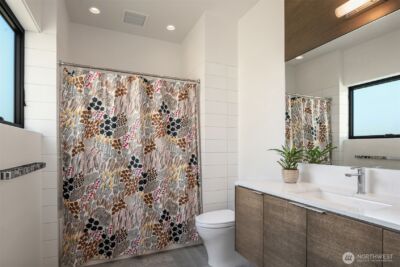 7337 10th Avenue NW, Seattle, WA 98117 - Photo 27