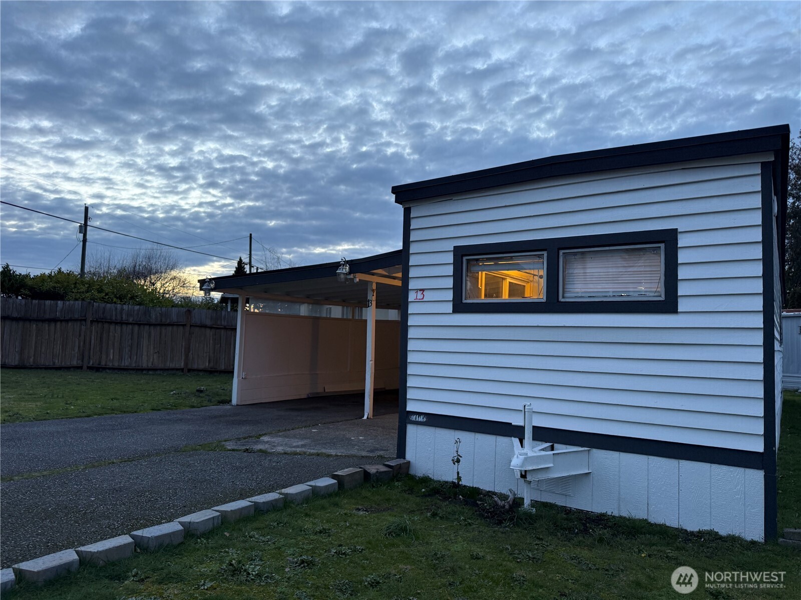 159 136th Street S #13, Tacoma, WA 98444