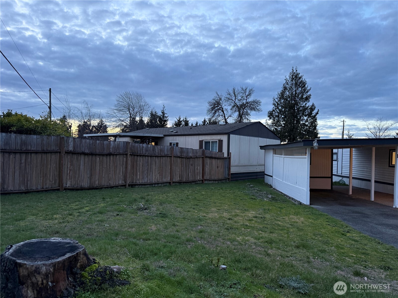 159 136th Street S #13, Tacoma, WA 98444