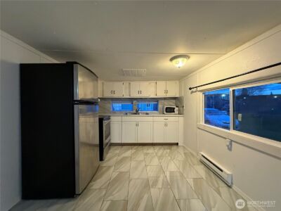 159 136th Street S #13, Tacoma, WA 98444 - Photo 9