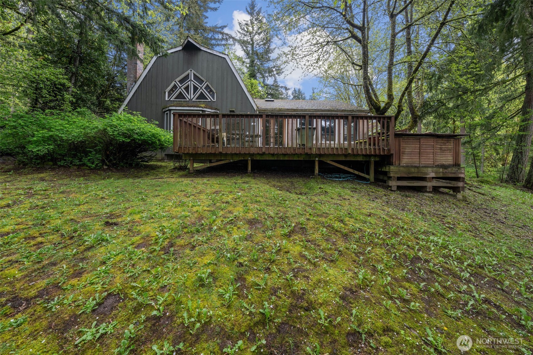 611 208th Avenue SE, Sammamish, WA 98074