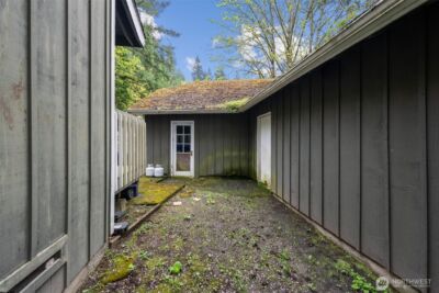 611 208th Avenue SE, Sammamish, WA 98074 - Photo 10