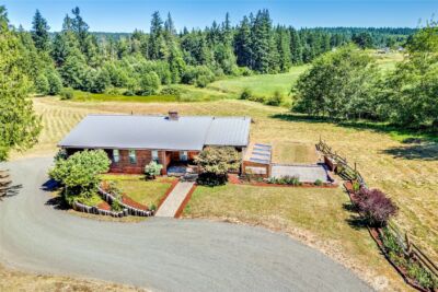 2801 West Valley Road , Chimacum, WA 98325