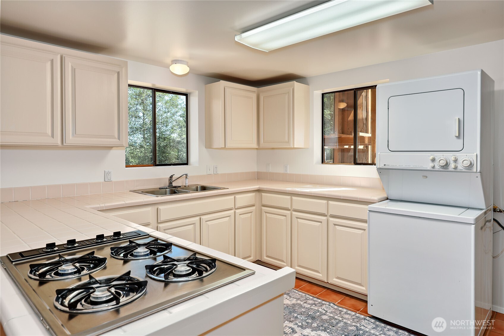 2801 West Valley Road , Chimacum, WA 98325