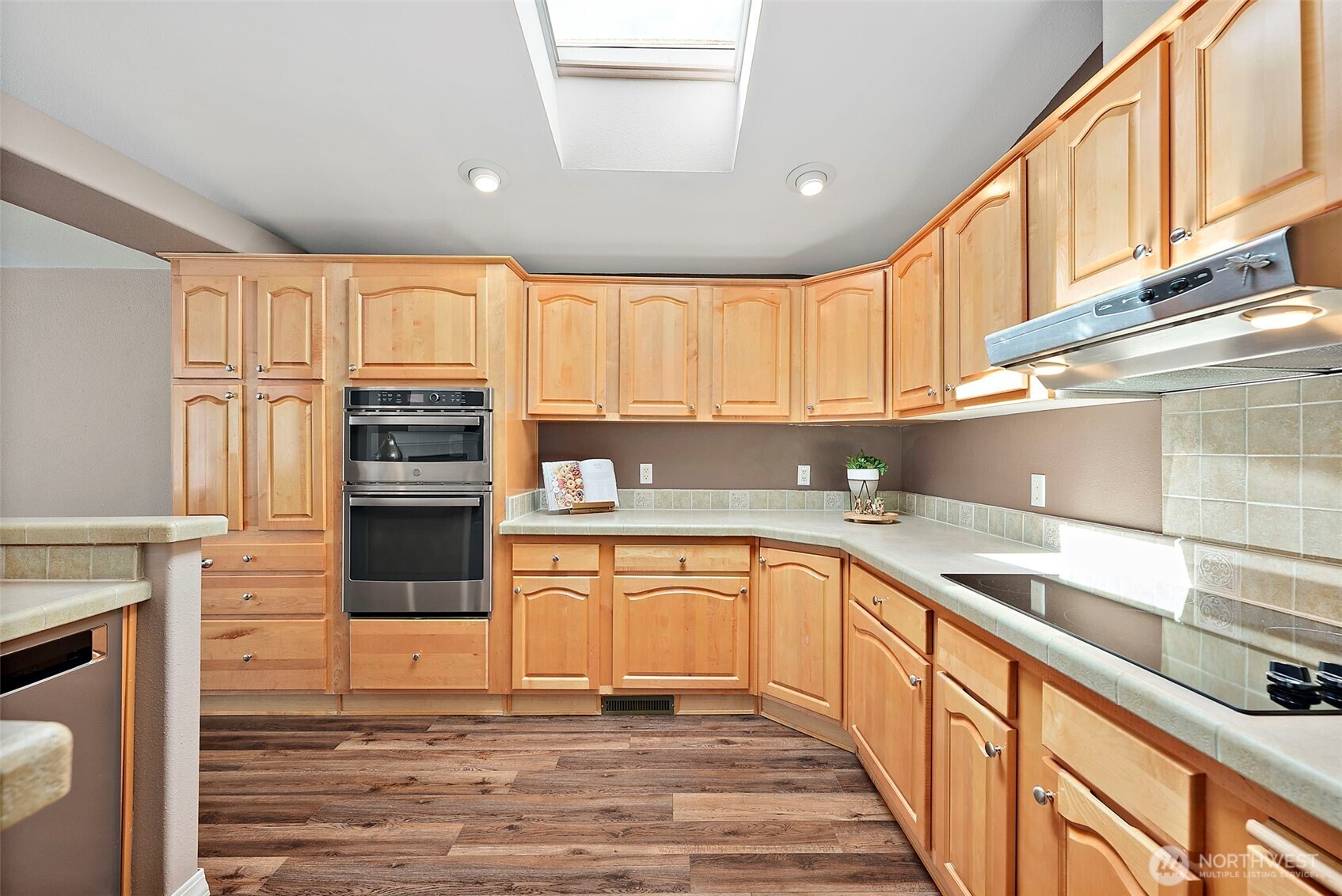 21819 SE 275th Place #31, Maple Valley, WA 98038