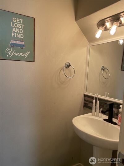 42826 RE Undisclosed , Redmond, WA 98052 - Photo 18