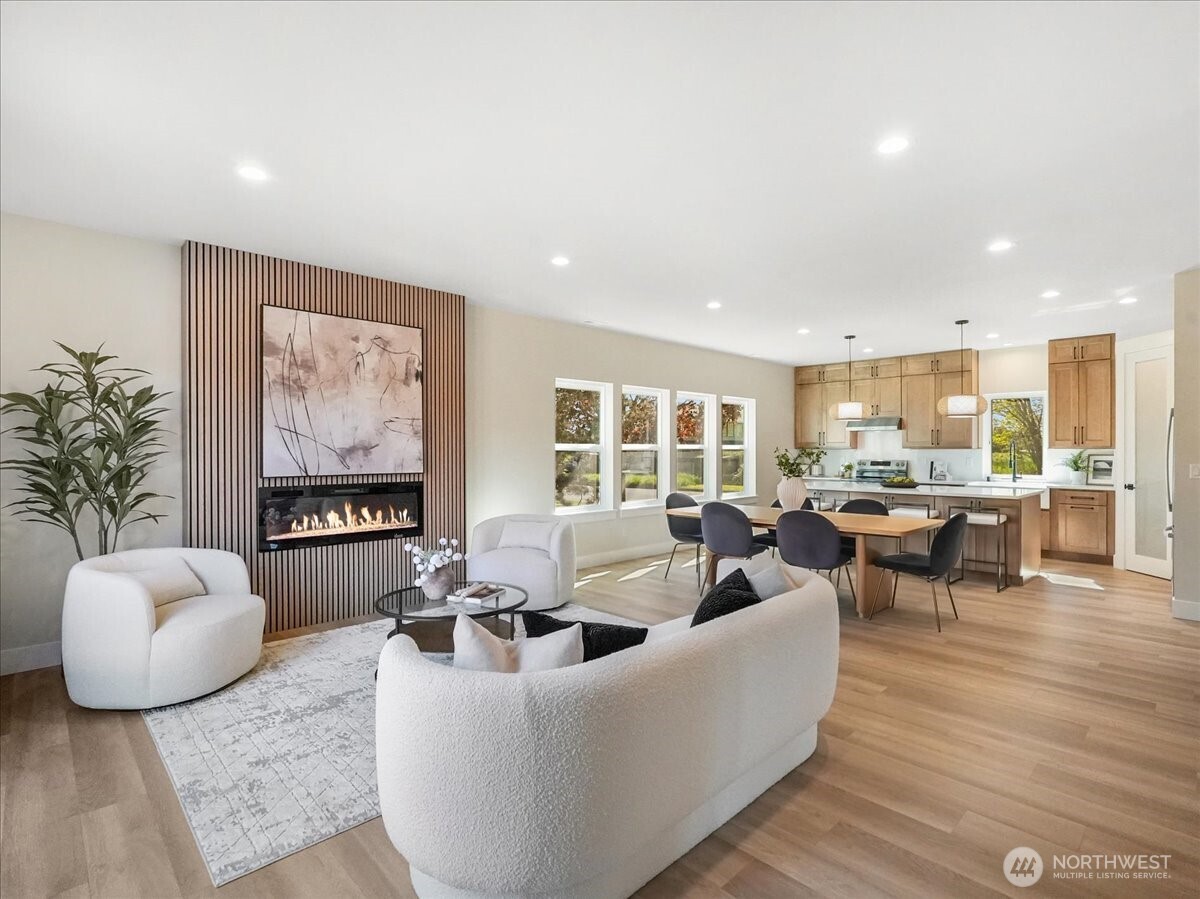 5701 Parker Road E, Sumner, WA 98390