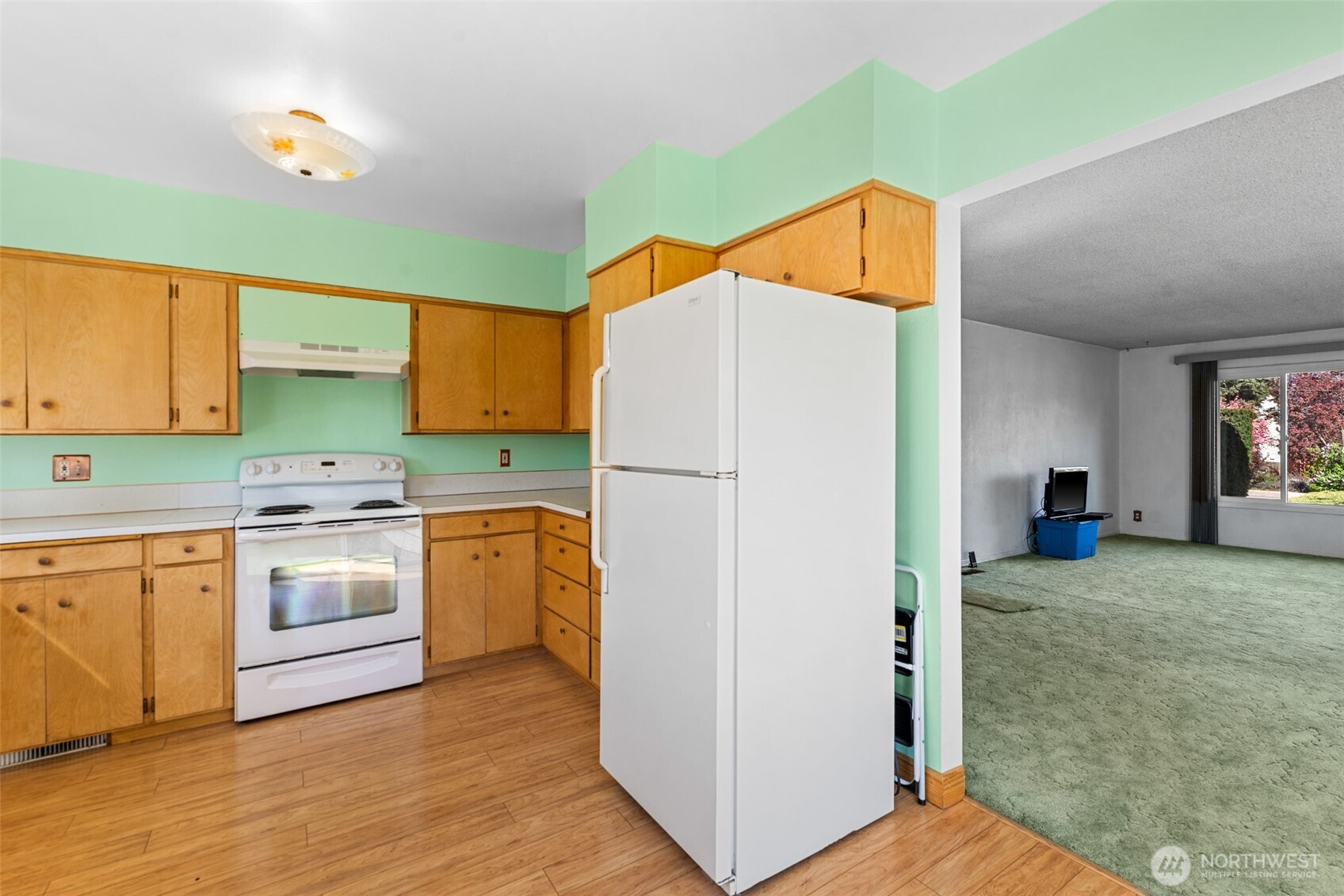 1427 2nd Street , Wenatchee, WA 98801