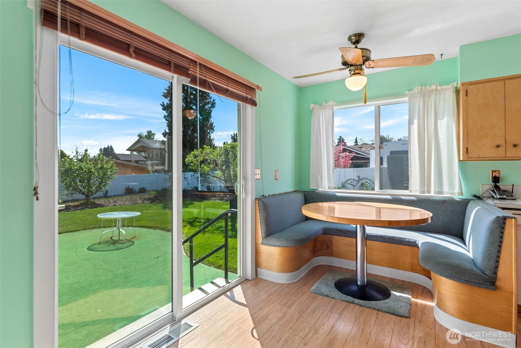 1427 2nd Street , Wenatchee, WA 98801