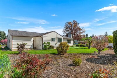 1427 2nd Street , Wenatchee, WA 98801 - Photo 3