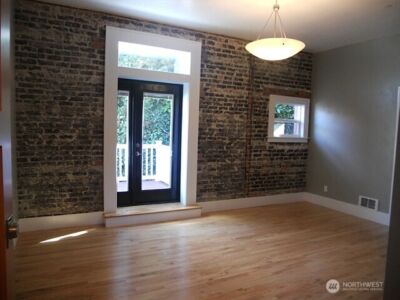 112 1/2 E 1st Street #204, Port Angeles, WA 98362 - Photo 2