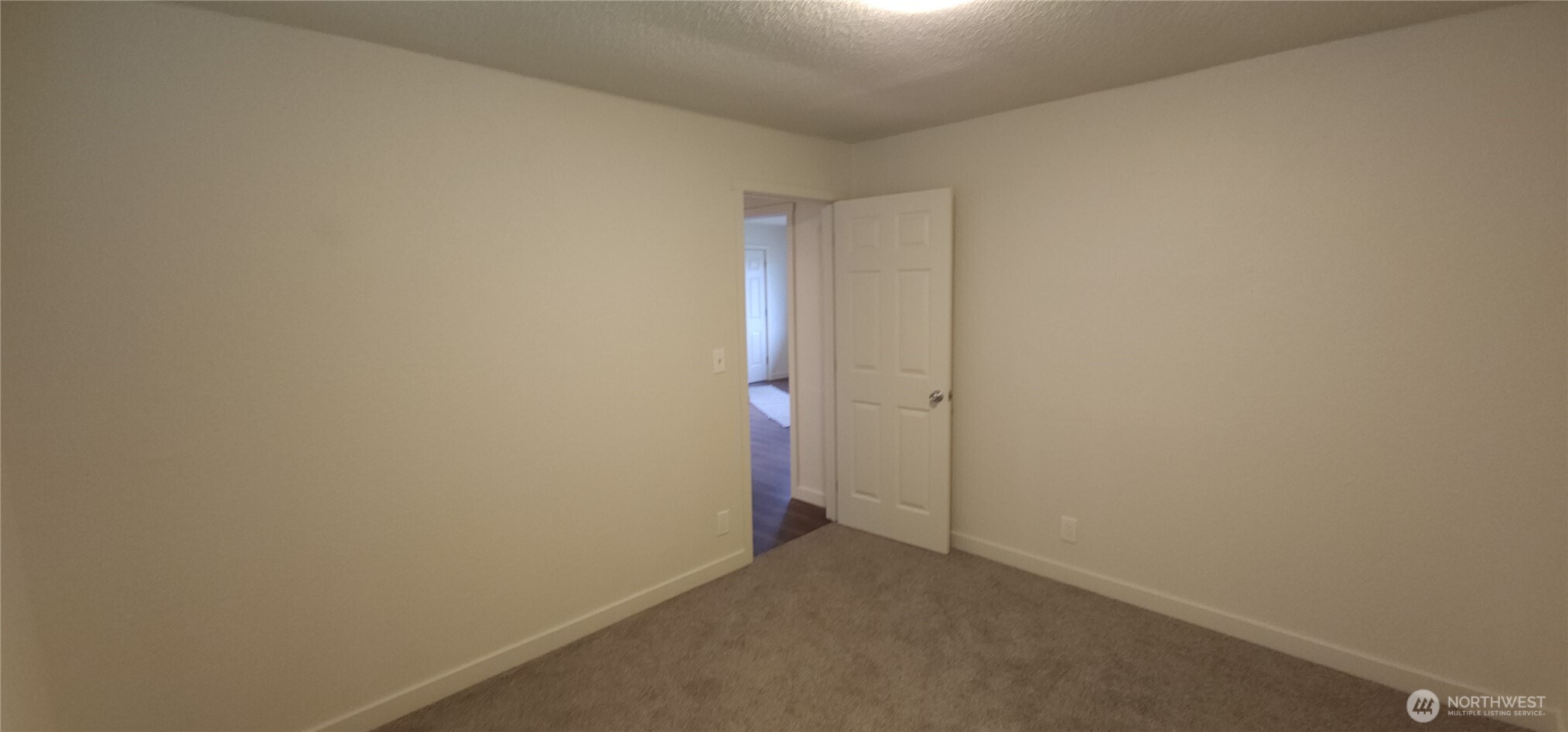 2350 E Pioneer Road , Port Angeles, WA 98362