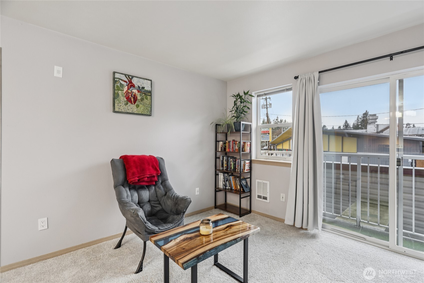 11532 15th Avenue NE #202, Seattle, WA 98125