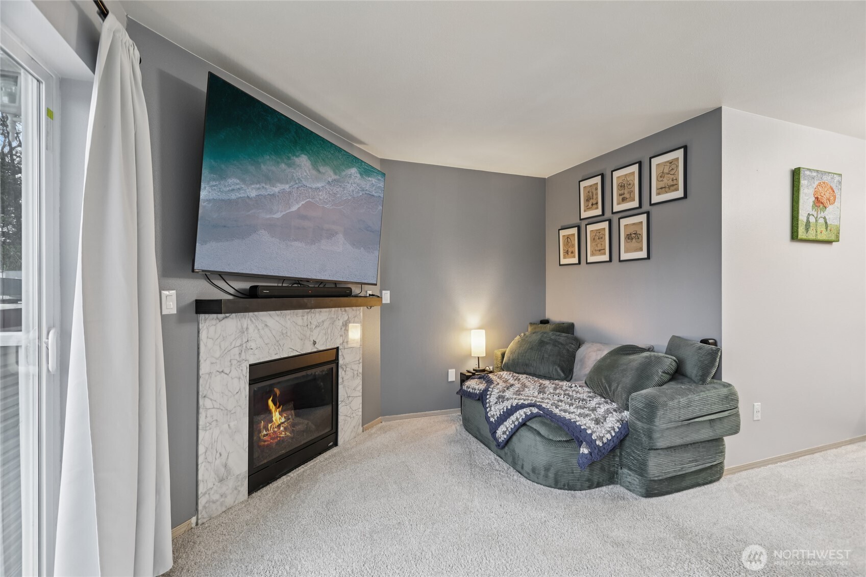 11532 15th Avenue NE #202, Seattle, WA 98125