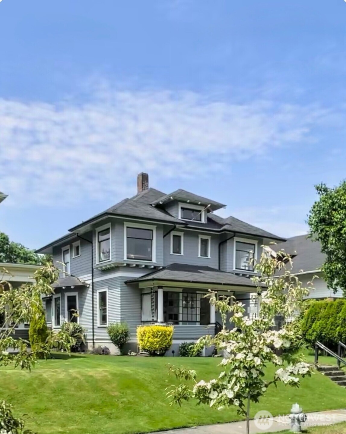 926 S Ainsworth Avenue , Tacoma, WA 98405-3349