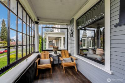 926 S Ainsworth Avenue , Tacoma, WA 98405-3349 - Photo 2