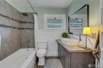 926 S Ainsworth Avenue , Tacoma, WA 98405-3349 - Photo 24
