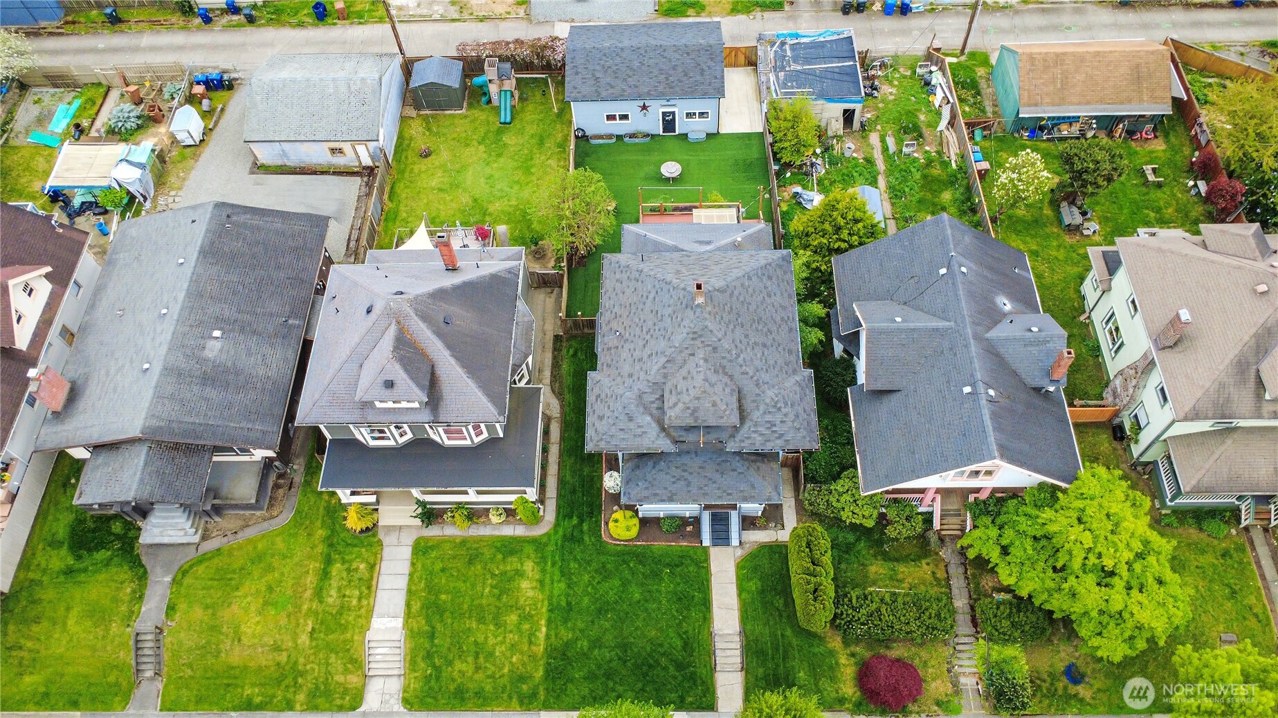 926 S Ainsworth Avenue , Tacoma, WA 98405-3349