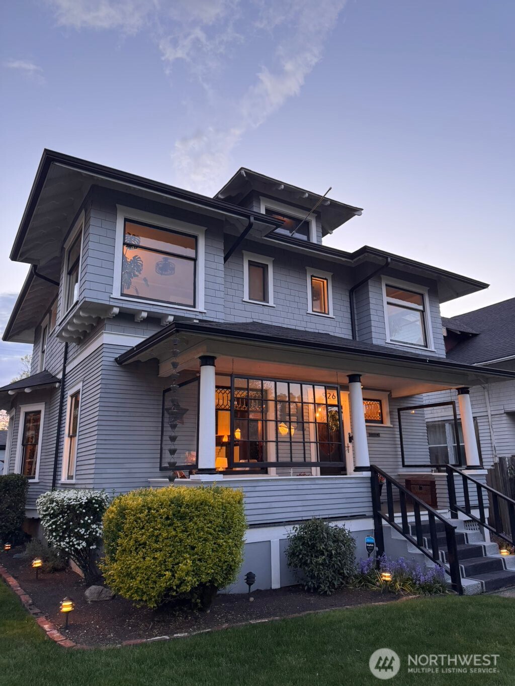 926 S Ainsworth Avenue , Tacoma, WA 98405-3349