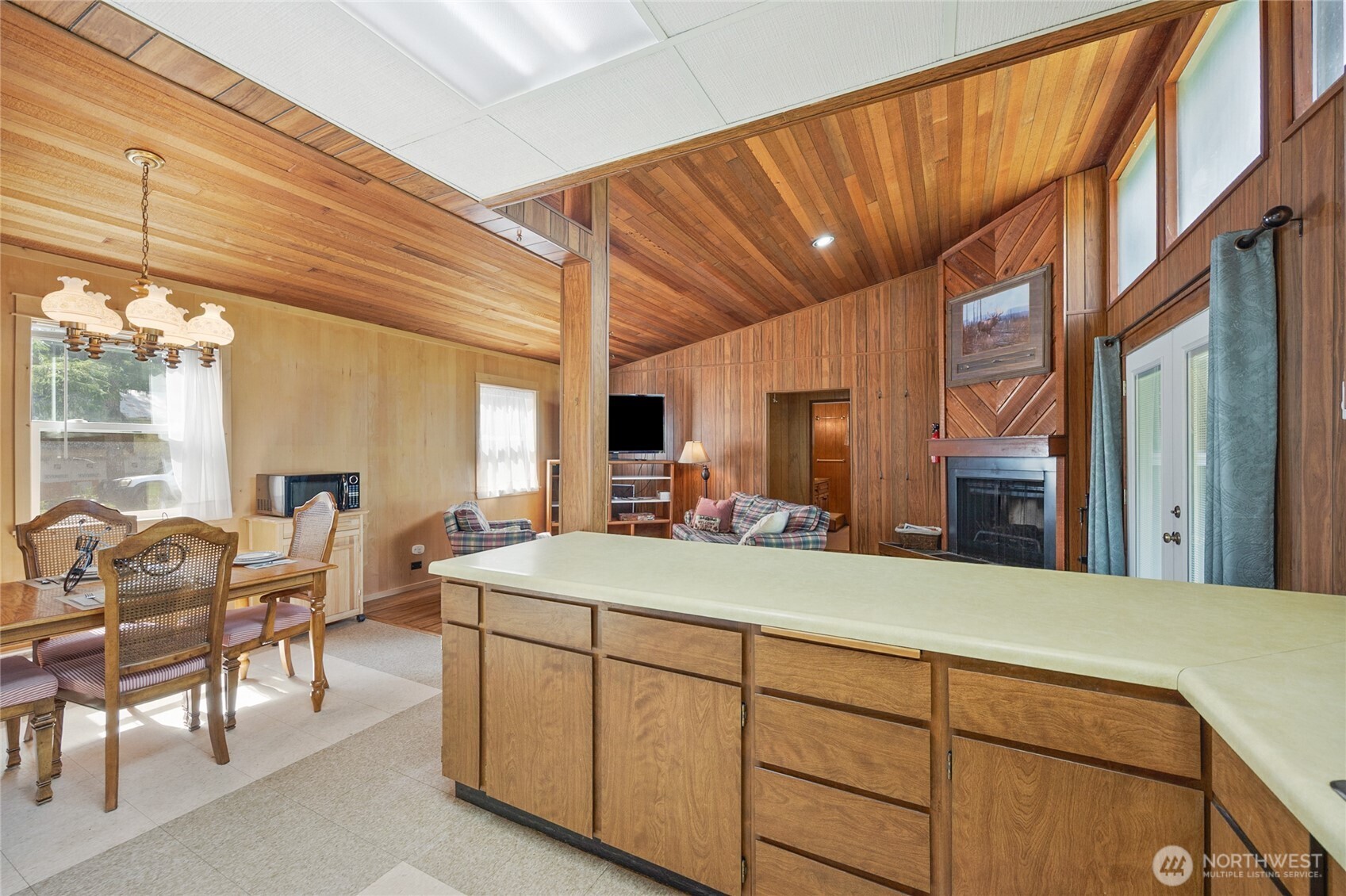 123 Butter Creek Lane , Packwood, WA 98361