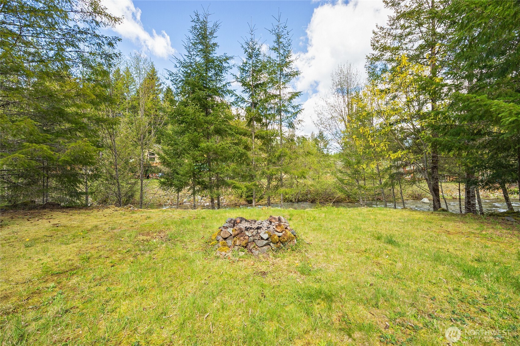 123 Butter Creek Lane , Packwood, WA 98361