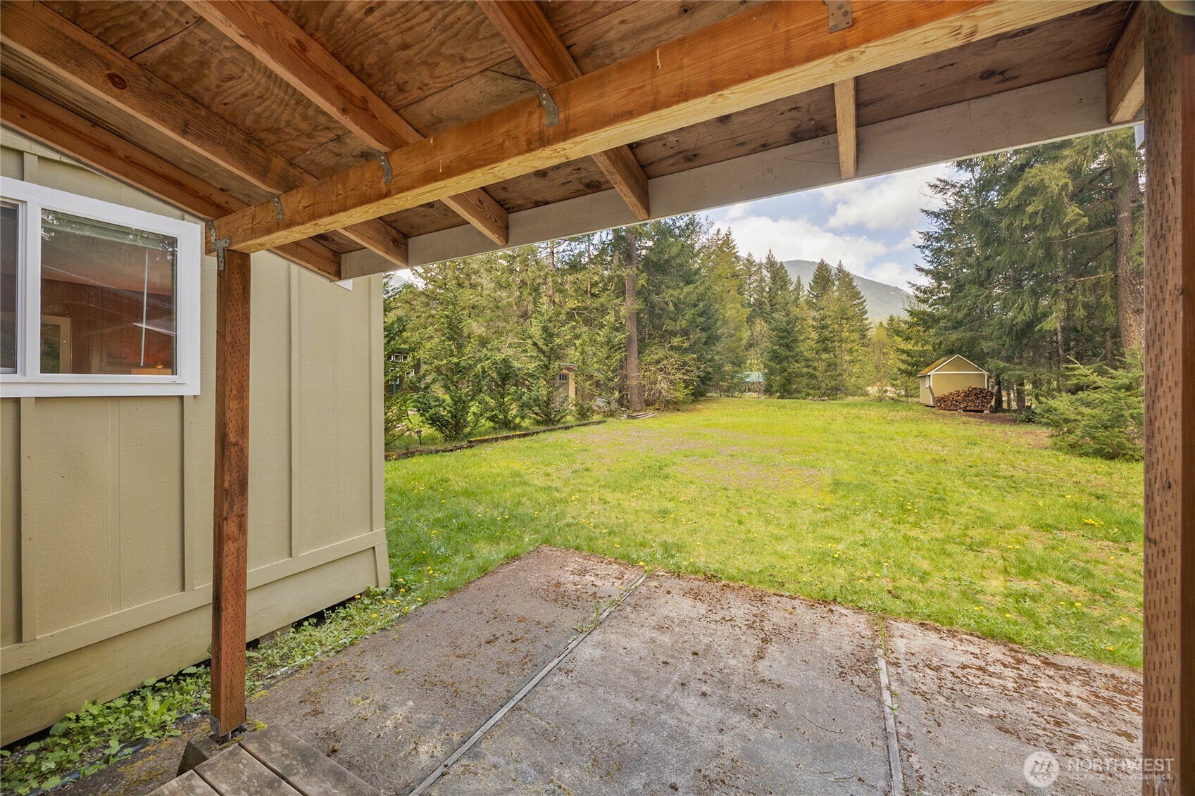 123 Butter Creek Lane , Packwood, WA 98361