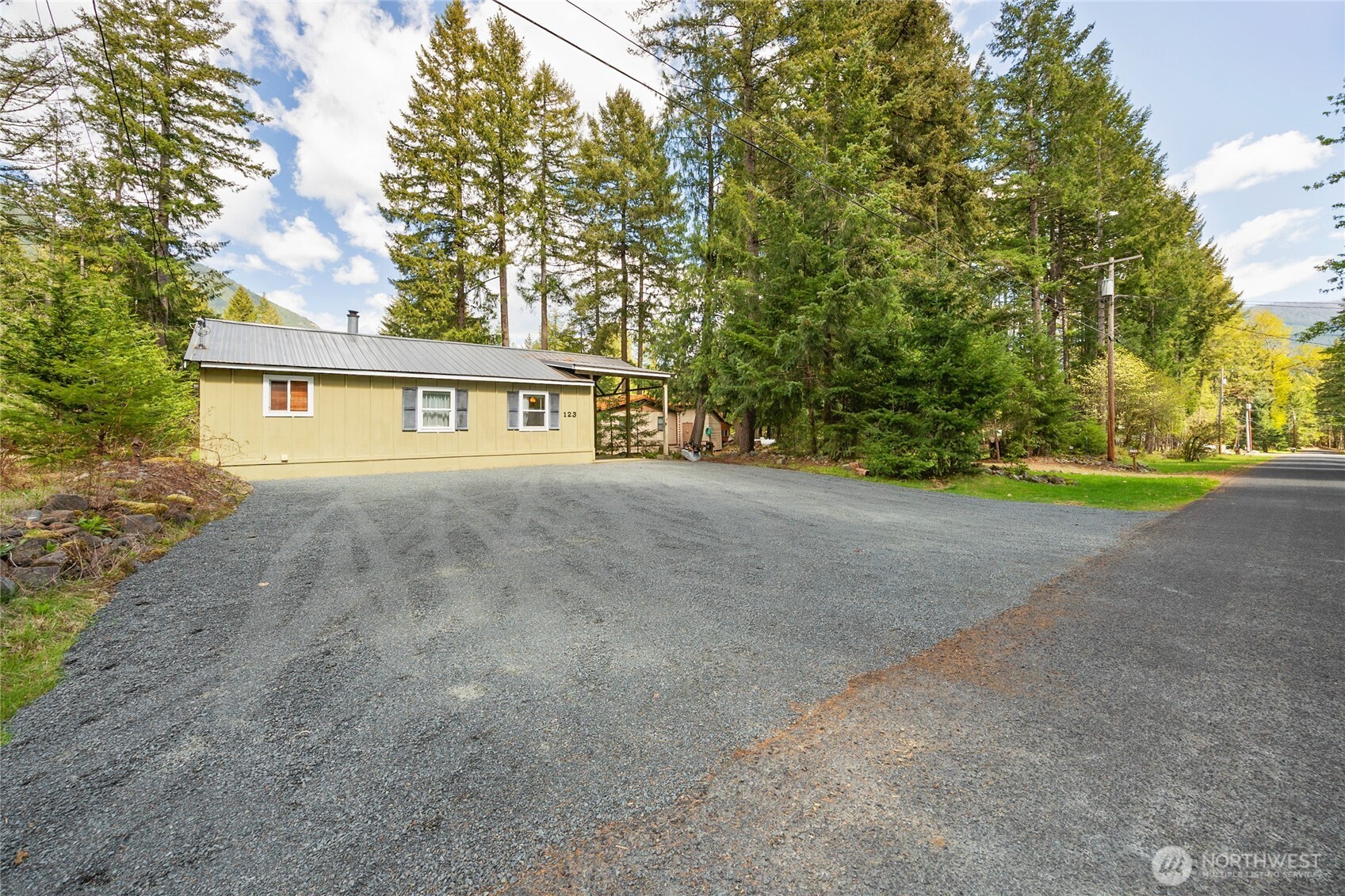 123 Butter Creek Lane , Packwood, WA 98361