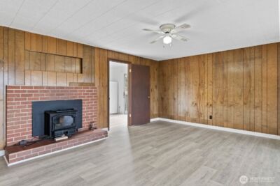 39411 Mountain Highway E, Eatonville, WA 98328 - Photo 11