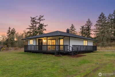 39411 Mountain Highway E, Eatonville, WA 98328 - Photo 2