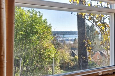 410 S Charleston Avenue , Bremerton, WA 98312 - Photo 11