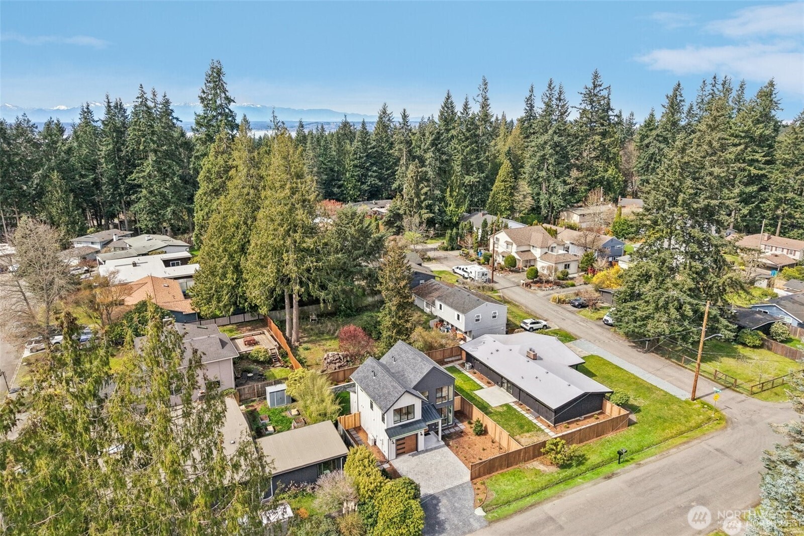 20205 5th Avenue NW, Shoreline, WA 98177
